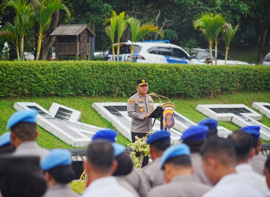 Pimpin Apel Pagi, Kapolda Kaltim Ingatkan Personel Antisipasi Dinamika Lokal hingga Global