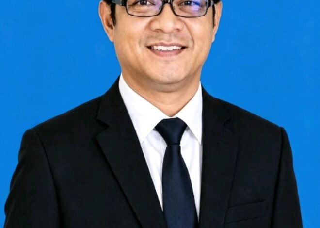 Dua Sisi Mata Uang yang Berbeda: Memahami Perbedaan Esensial Hukum Jurnalistik dan Jurnalistik Hukum