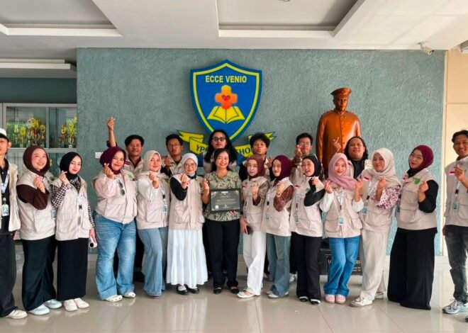 Tak Sekedar Edukasi, KKL-PPM 79 UNMAL Sentuh Sisi Emosional Siswa SMA Yos Sudarso Metro