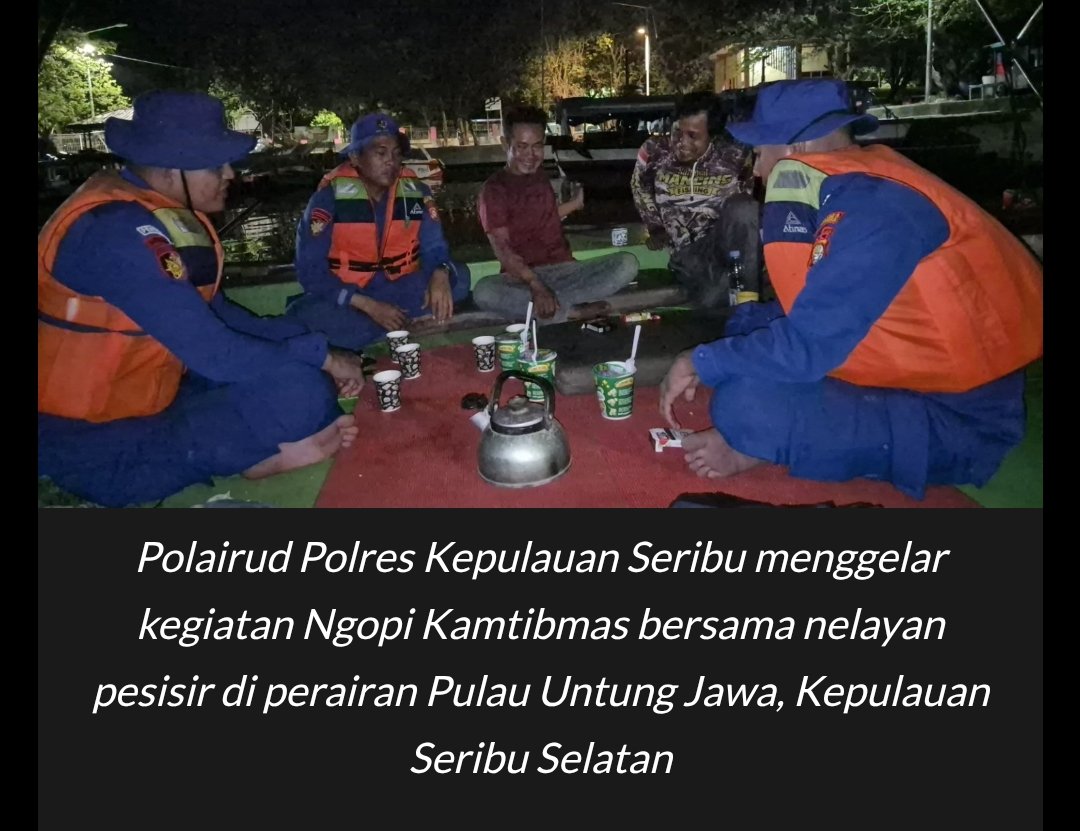Ngopi Kamtibmas di Tengah Laut Polairud Polres Kepulauan Seribu Ingatkan Nelayan Waspada Hoaks dan Cuaca Ekstrem